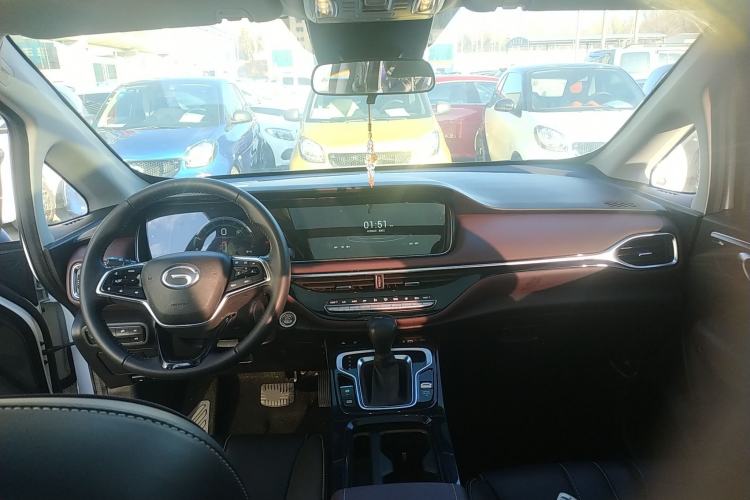 Used GAC Trumpchi M6 2023 PRO 270T DCT Luxury Edition Interior 2