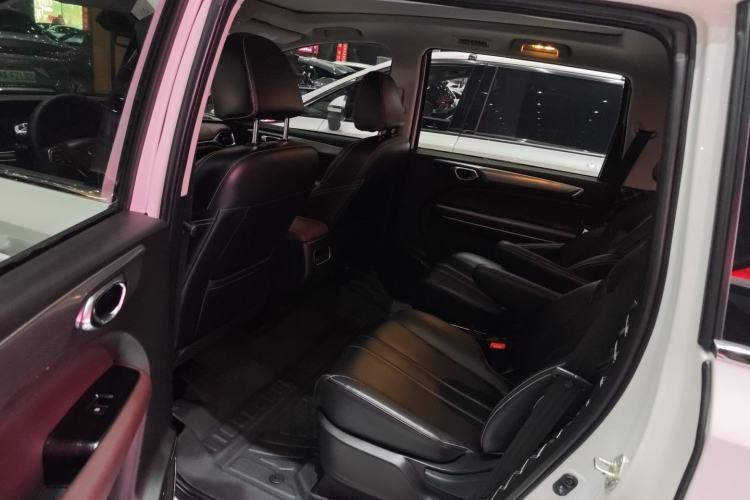 Used GAC Trumpchi M6 2023 PRO 270T DCT Luxury Edition Interior 2