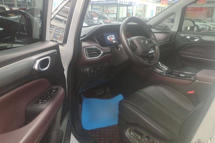 Used GAC Trumpchi M6 2023 PRO 270T DCT Luxury Edition Interior 2