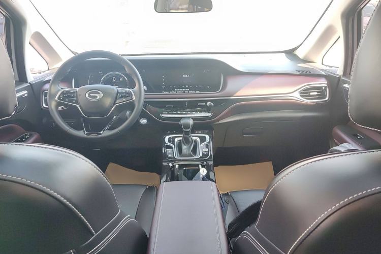 Used GAC Trumpchi M6 2023 PRO 270T DCT Luxury Edition Interior 2