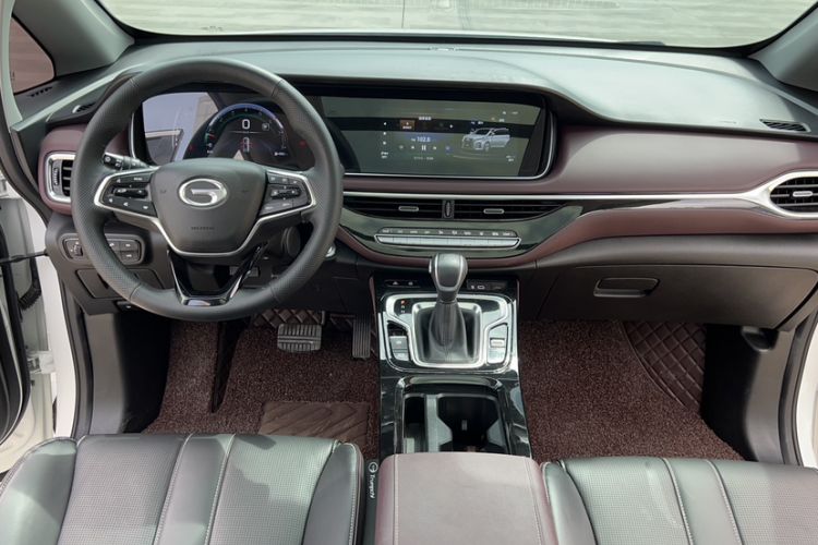 Used GAC Trumpchi M6 2023 PRO 270T DCT Luxury Edition Interior 2
