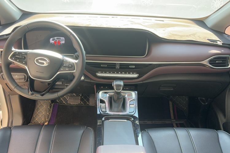 Used GAC Trumpchi M6 2023 PRO 270T DCT Luxury Edition Interior 2
