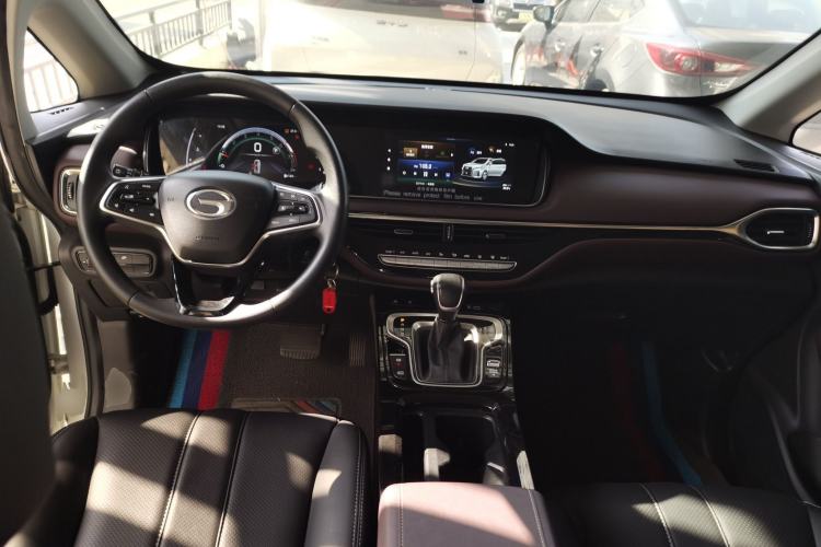 Used GAC Trumpchi M6 2023 PRO 270T DCT Elite Edition Interior 2
