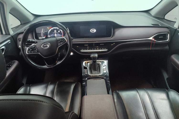 Used GAC Trumpchi M6 2023 PRO 270T DCT Luxury Edition Interior 3