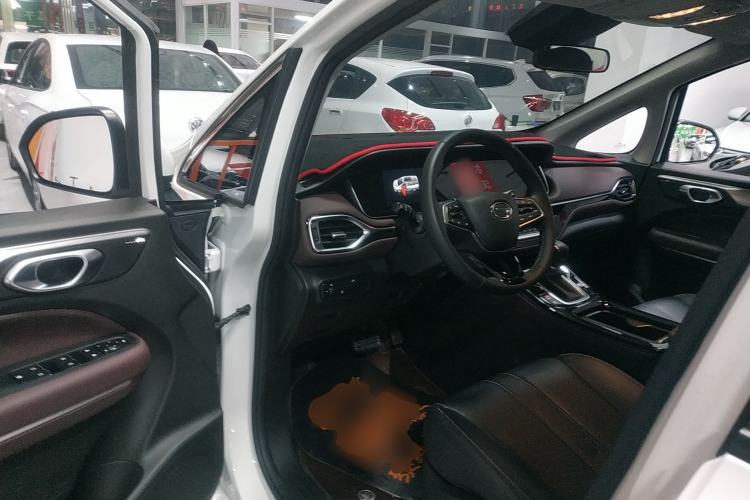 Used GAC Trumpchi M6 2023 PRO 270T DCT Luxury Edition Interior 3