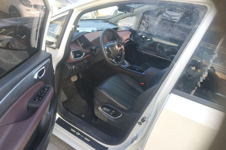 Used GAC Trumpchi M6 2023 PRO 270T DCT Luxury Edition Interior 3