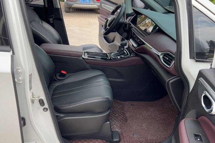 Used GAC Trumpchi M6 2023 PRO 270T DCT Luxury Edition Interior 3