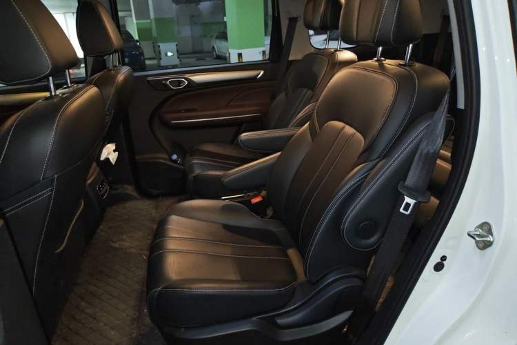 Used GAC Trumpchi M6 2023 PRO 270T DCT Luxury Edition Interior 4