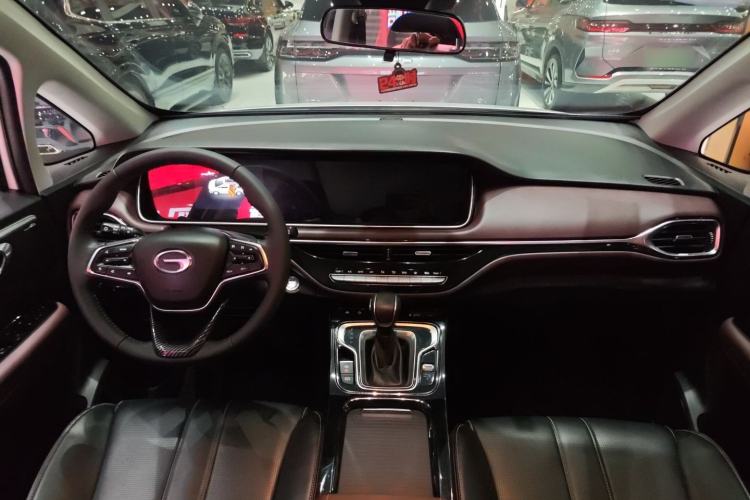 Used GAC Trumpchi M6 2023 PRO 270T DCT Luxury Edition Interior 4