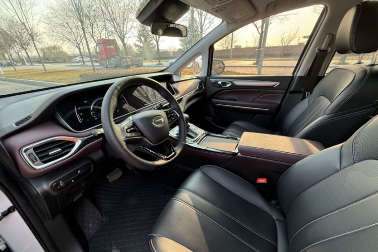 Used GAC Trumpchi M6 2023 PRO 270T DCT Luxury Edition Interior 4