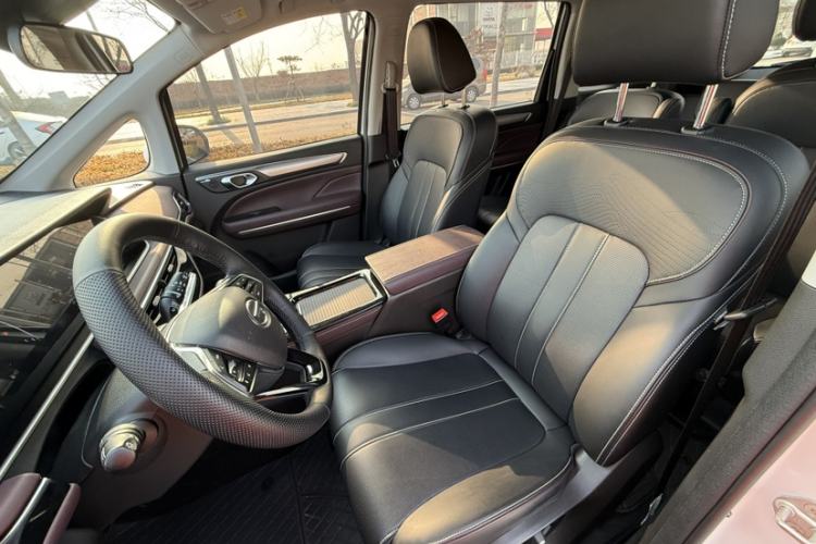 Used GAC Trumpchi M6 2023 PRO 270T DCT Luxury Edition Interior 5