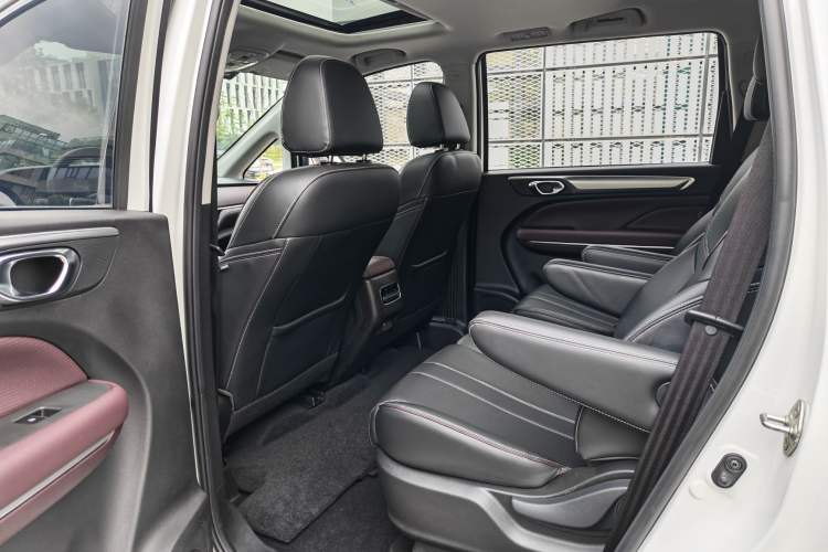 Used GAC Trumpchi M6 2023 PRO 270T DCT Luxury Edition Interior 6