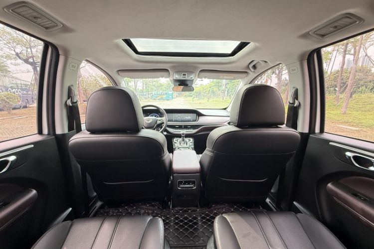 Used GAC Trumpchi M6 2023 PRO 270T DCT Luxury Edition Interior 6