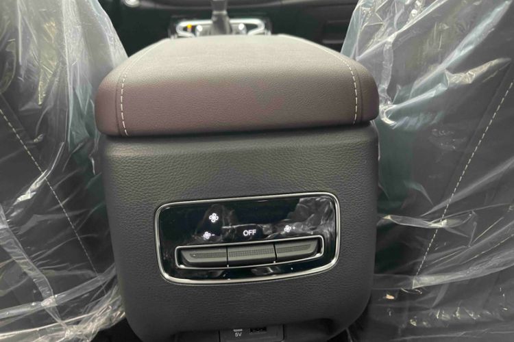 Used GAC Trumpchi M6 2023 PRO 270T DCT Luxury Edition Interior 8