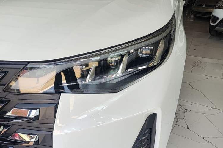Used GAC Trumpchi M6 2023 PRO 270T DCT Luxury Edition Left Front Headlight