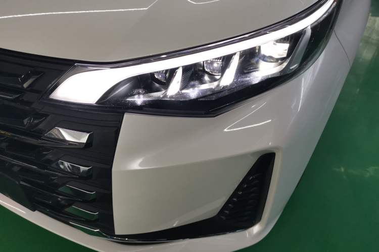 Used GAC Trumpchi M6 2023 PRO 270T DCT Luxury Edition Left Front Headlight