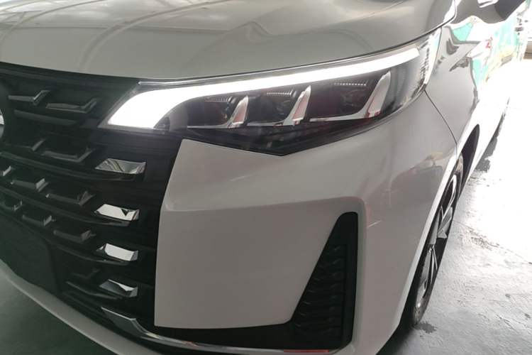 Used GAC Trumpchi M6 2023 PRO 270T DCT Luxury Edition Left Front Headlight