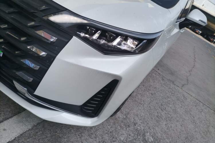 Used GAC Trumpchi M6 2023 PRO 270T DCT Luxury Edition Left Front Headlight