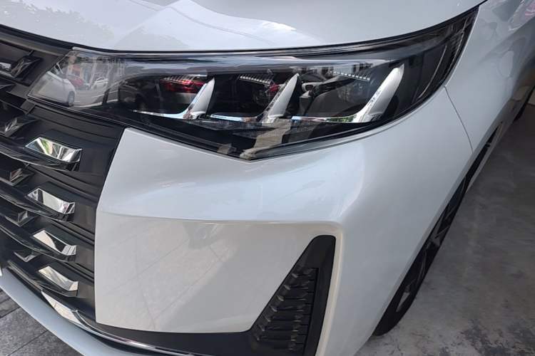 Used GAC Trumpchi M6 2023 PRO 270T DCT Luxury Edition Left Front Headlight