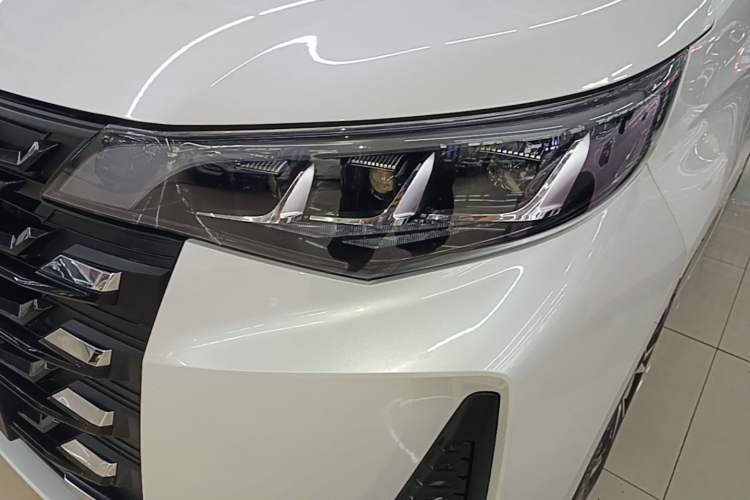 Used GAC Trumpchi M6 2023 PRO 270T DCT Luxury Edition Left Front Headlight