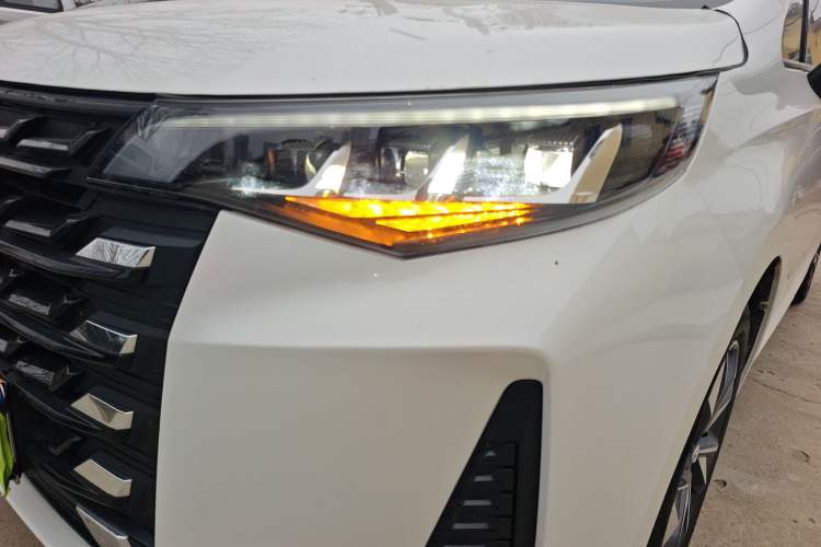 Used GAC Trumpchi M6 2023 PRO 270T DCT Luxury Edition Left Front Headlight