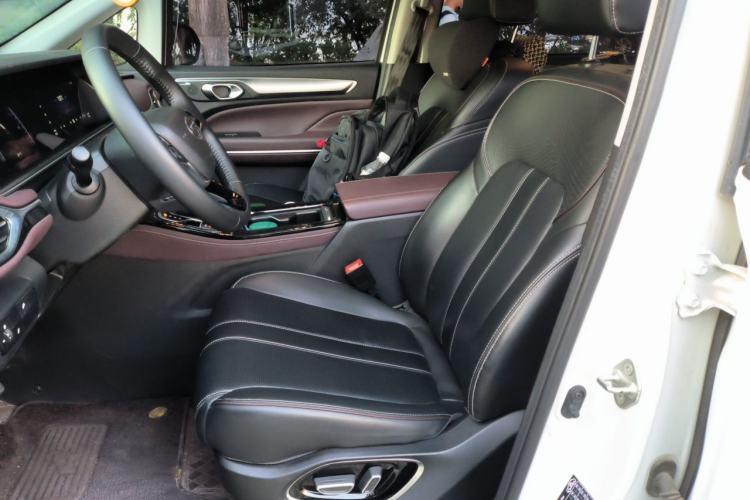Used GAC Trumpchi M6 2023 PRO 270T DCT Luxury Edition Left Front Seat