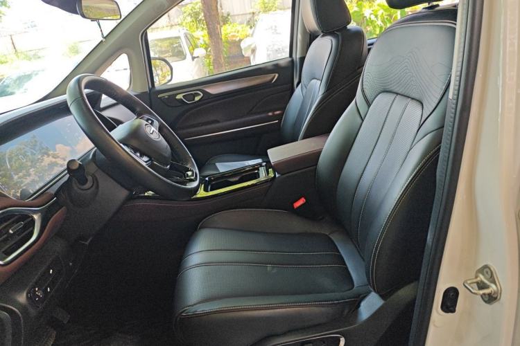 Used GAC Trumpchi M6 2023 PRO 270T DCT Luxury Edition Left Front Seat