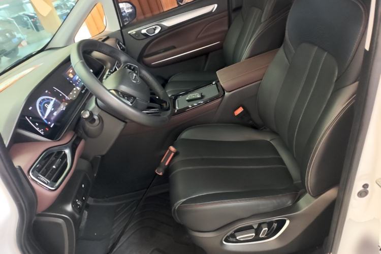 Used GAC Trumpchi M6 2023 PRO 270T DCT Luxury Edition Left Front Seat