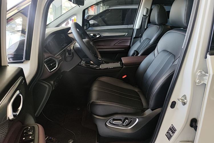 Used GAC Trumpchi M6 2023 PRO 270T DCT Luxury Edition Left Front Seat