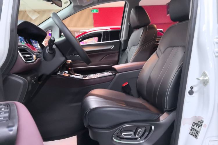 Used GAC Trumpchi M6 2023 PRO 270T DCT Luxury Edition Left Front Seat