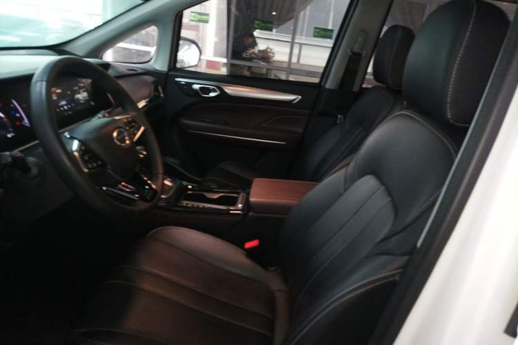 Used GAC Trumpchi M6 2023 PRO 270T DCT Luxury Edition Left Front Seat