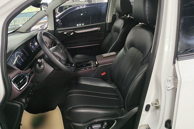 Used GAC Trumpchi M6 2023 PRO 270T DCT Luxury Edition Left Front Seat