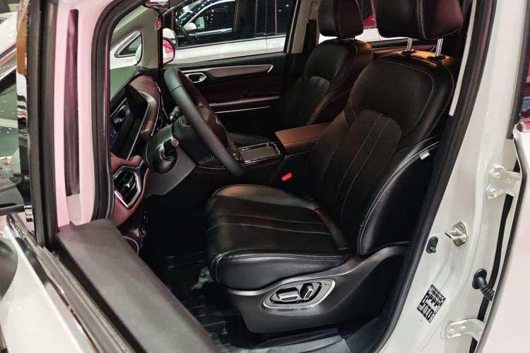 Used GAC Trumpchi M6 2023 PRO 270T DCT Luxury Edition Left Front Seat