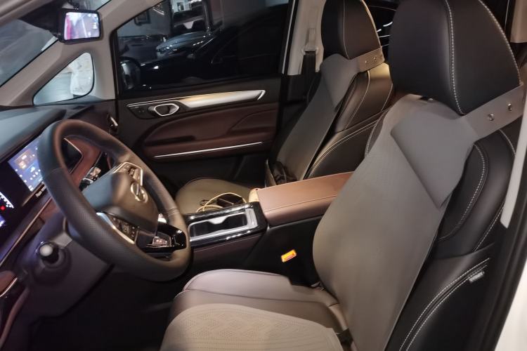 Used GAC Trumpchi M6 2023 PRO 270T DCT Luxury Edition Left Front Seat