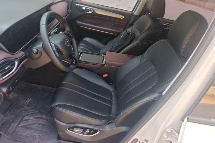 Used GAC Trumpchi M6 2023 PRO 270T DCT Luxury Edition Left Front Seat