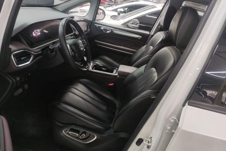 Used GAC Trumpchi M6 2023 PRO 270T DCT Luxury Edition Left Front Seat