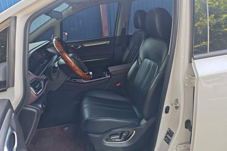Used GAC Trumpchi M6 2023 PRO 270T DCT Luxury Edition Left Front Seat