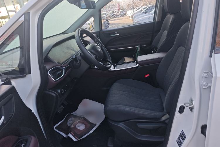 Used GAC Trumpchi M6 2023 PRO 270T DCT Elite Edition Left Front Seat