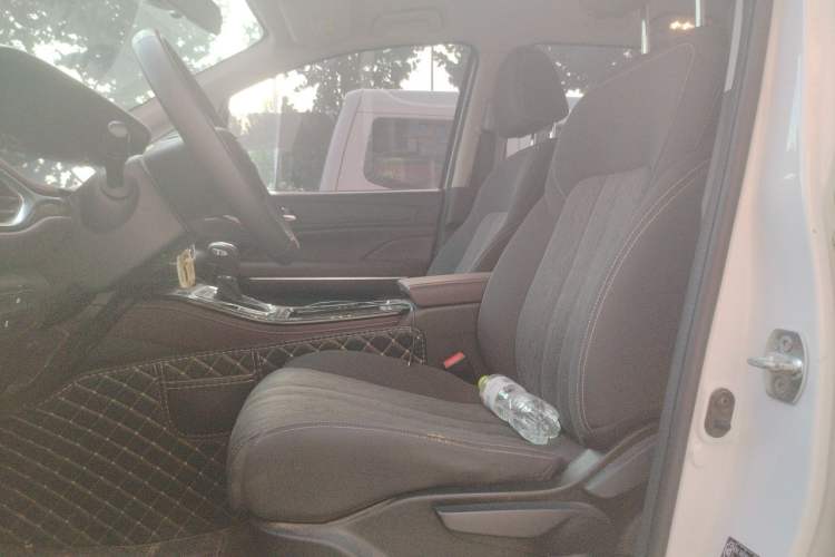 Used GAC Trumpchi M6 2023 PRO 270T DCT Elite Edition Left Front Seat