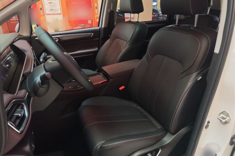 Used GAC Trumpchi M6 2023 PRO 270T DCT Luxury Edition Left Front Seat