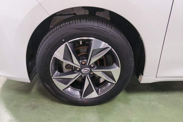 Used GAC Trumpchi M6 2023 PRO 270T DCT Luxury Edition Left Front Wheel Hub