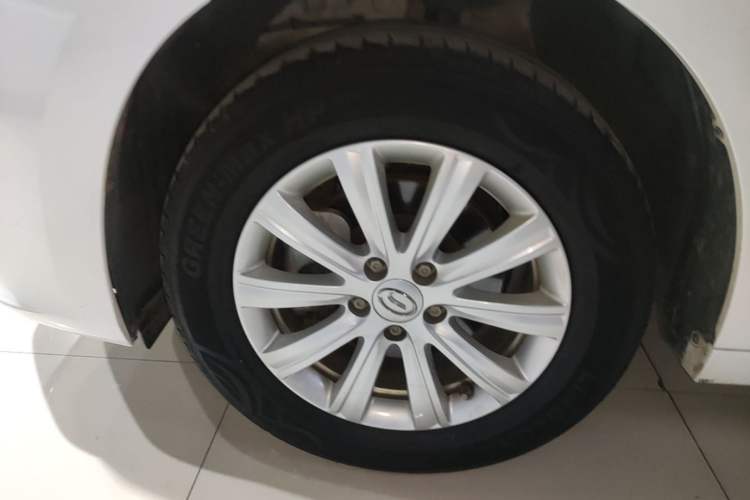 Used GAC Trumpchi M6 2023 PRO 270T DCT Elite Edition Left Front Wheel Hub