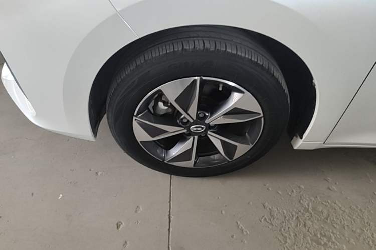 Used GAC Trumpchi M6 2023 PRO 270T DCT Luxury Edition Left Front Wheel Hub