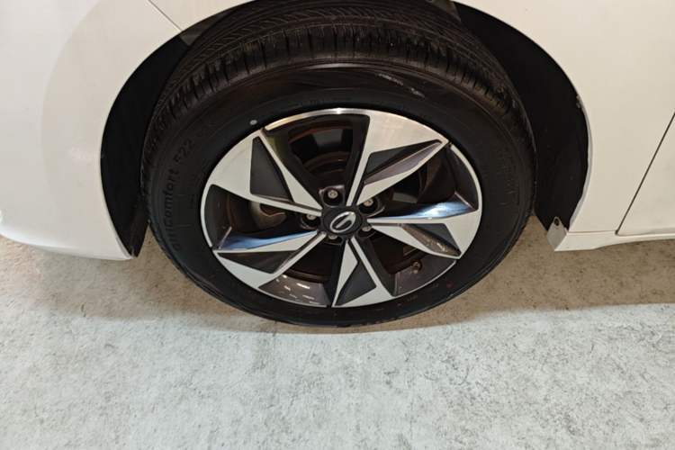 Used GAC Trumpchi M6 2023 PRO 270T DCT Luxury Edition Left Front Wheel Hub