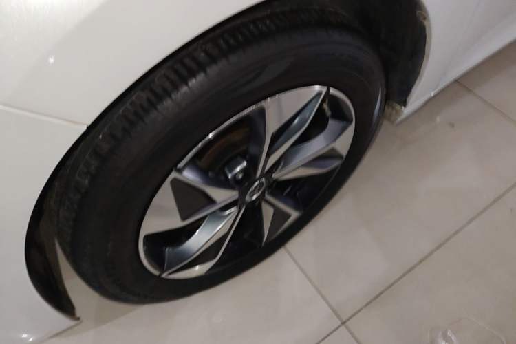 Used GAC Trumpchi M6 2023 PRO 270T DCT Luxury Edition Left Front Wheel Hub
