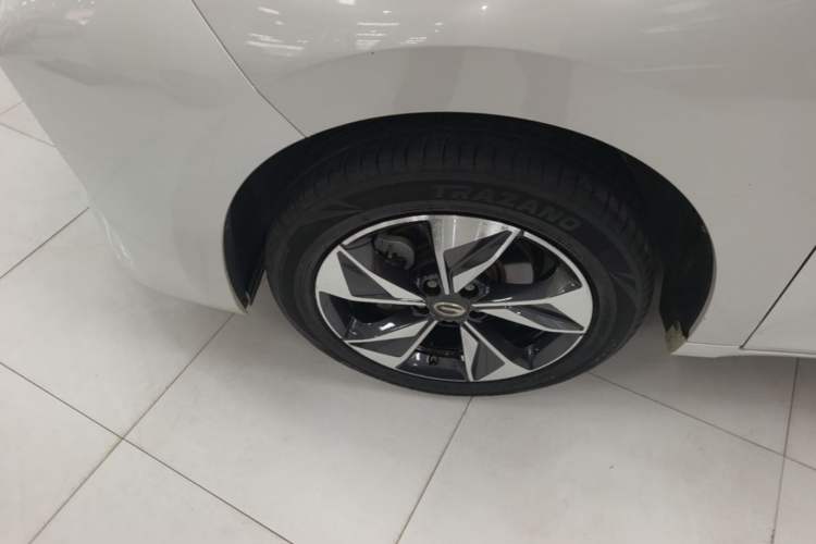 Used GAC Trumpchi M6 2023 PRO 270T DCT Luxury Edition Left Front Wheel Hub