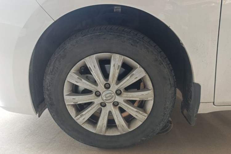 Used GAC Trumpchi M6 2023 PRO 270T DCT Elite Edition Left Front Wheel Hub