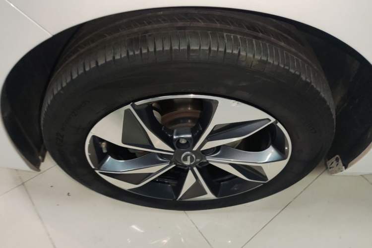 Used GAC Trumpchi M6 2023 PRO 270T DCT Luxury Edition Left Front Wheel Hub
