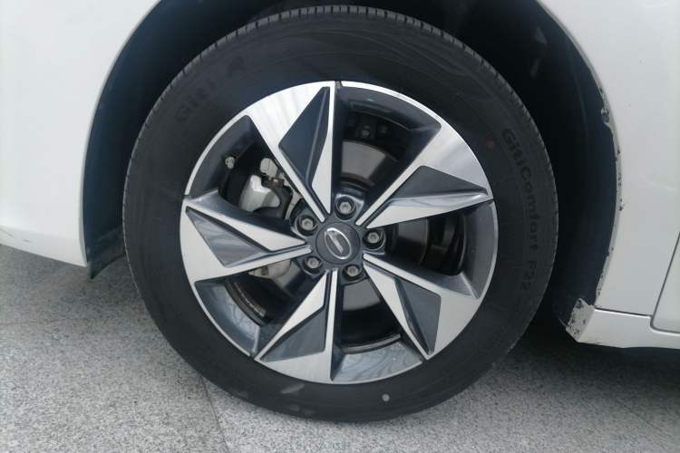 Used GAC Trumpchi M6 2023 PRO 270T DCT Luxury Edition Left Front Wheel Hub