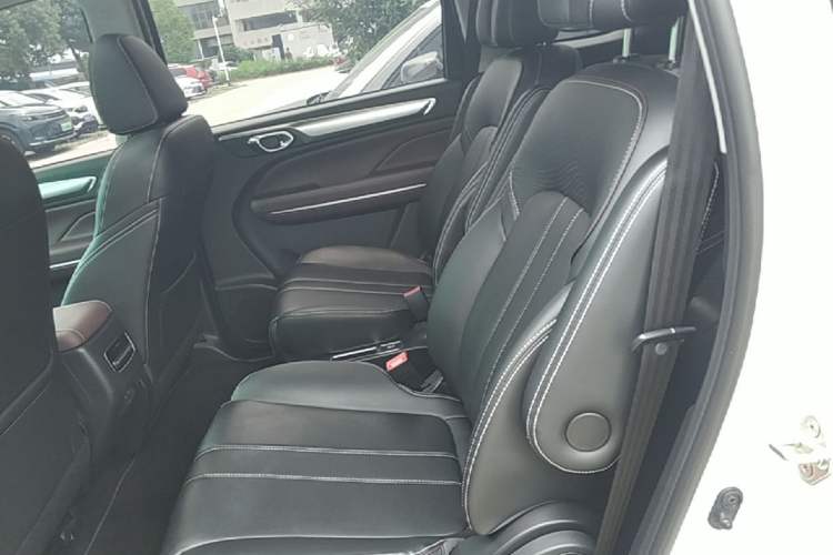 Used GAC Trumpchi M6 2023 PRO 270T DCT Luxury Edition Left Rear Seat